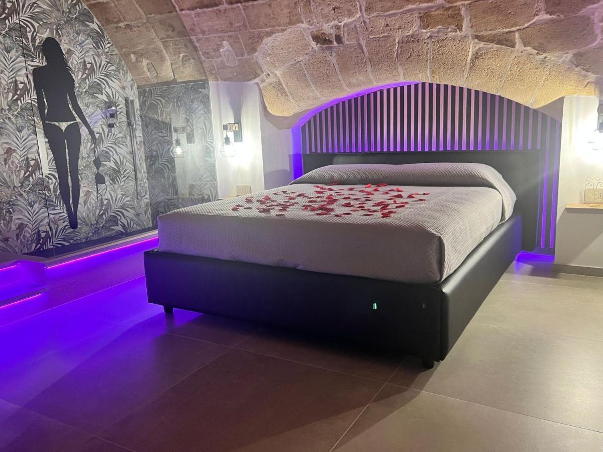 غرافينا إن بوليا Glamour Suite المظهر الخارجي الصورة
