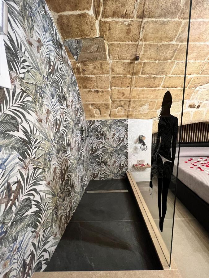غرافينا إن بوليا Glamour Suite المظهر الخارجي الصورة