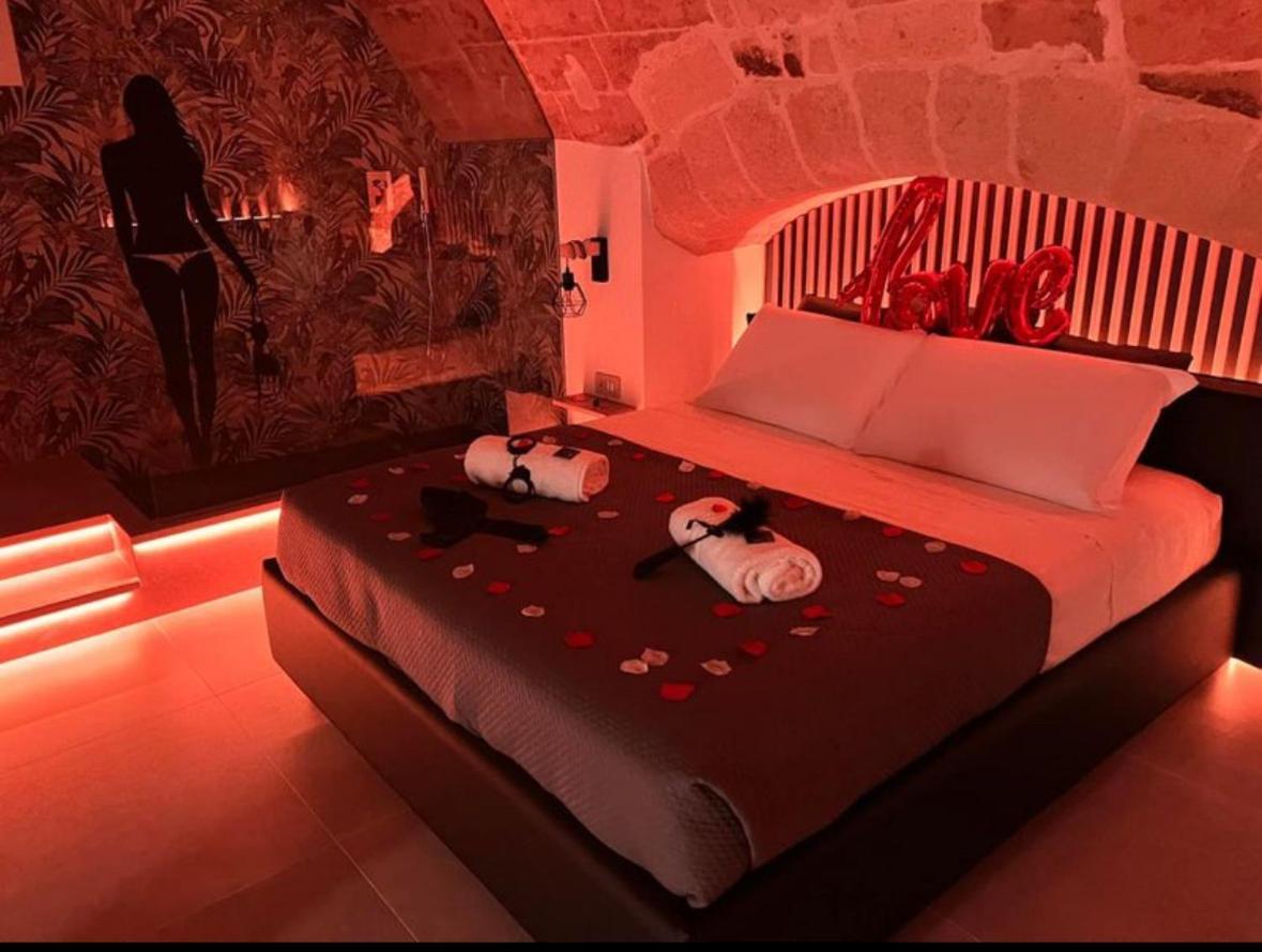 غرافينا إن بوليا Glamour Suite المظهر الخارجي الصورة